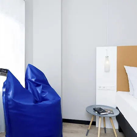 - The Niu, Dairy Hotel Haarlem