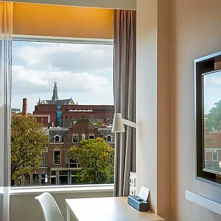 - The Niu, Dairy Hotel Haarlem