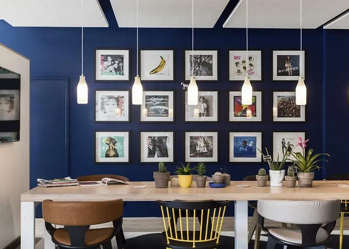 - The Niu, Dairy 3* Haarlem