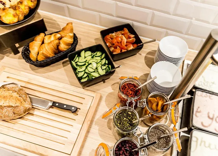 - The Niu, Dairy Hotel Haarlem