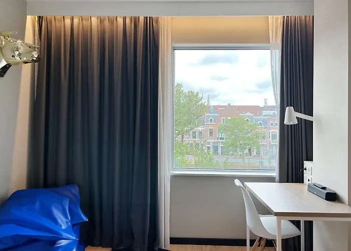 - The Niu, Dairy 3* Haarlem