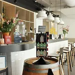 - The Niu, Dairy Haarlem