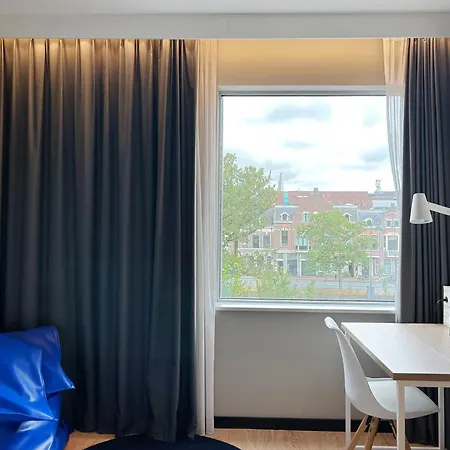 - The Niu, Dairy 3* Haarlem