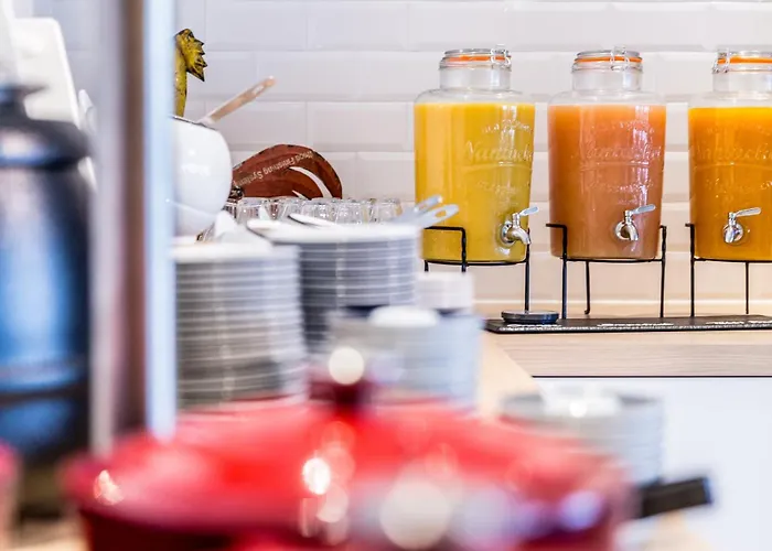 - The Niu, Dairy ホテル