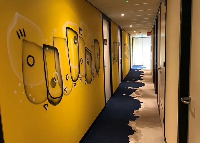 - The Niu, Dairy ホテル ハーレム